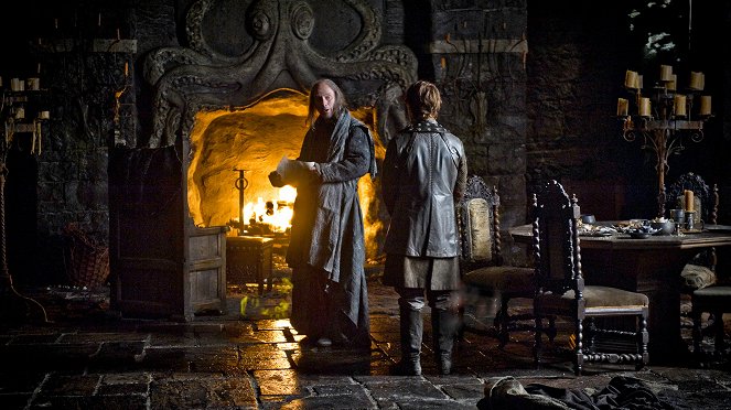 Game of Thrones - Season 2 - The Night Lands - Photos - Patrick Malahide