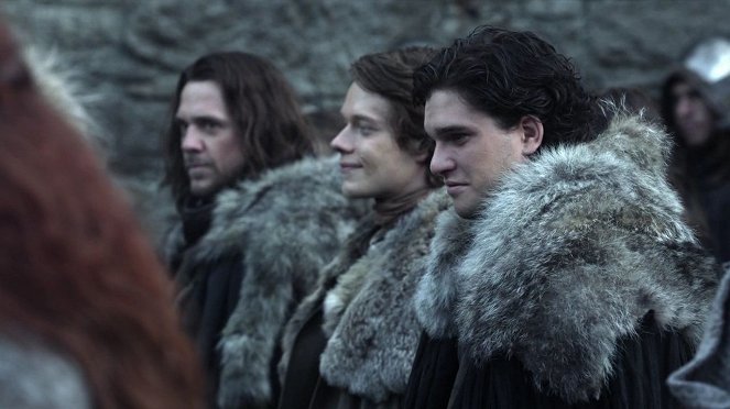 Game of Thrones - Winter Is Coming - Photos - Jamie Sives, Alfie Allen, Kit Harington