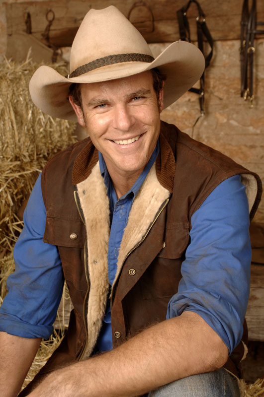 McLeod's Daughters - Promoción - Aaron Jeffery