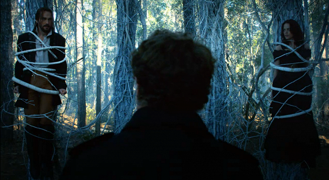Sleepy Hollow - Season 1 - Hölle auf Erden - Filmfotos - Tom Mison, Katia Winter