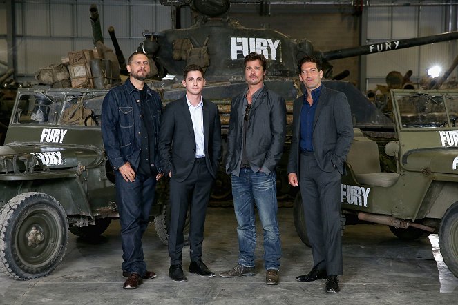 Harag - Promóció fotók - David Ayer, Logan Lerman, Brad Pitt, Jon Bernthal