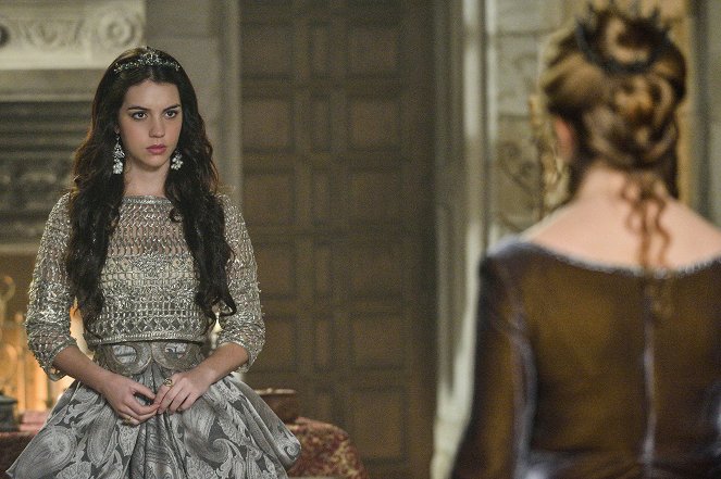 Reign - For King and Country - De la película - Adelaide Kane