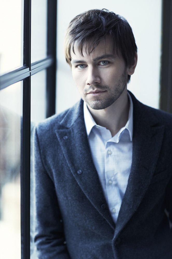 Reign - Promo - Torrance Coombs