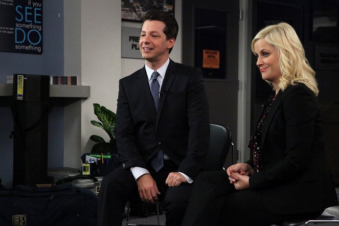 Parks and Recreation - Lucky - Van film - Sean Hayes, Amy Poehler