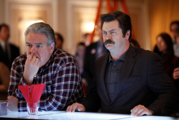 Parks and Recreation - Win, Lose, or Draw - Photos - Jim O’Heir, Nick Offerman