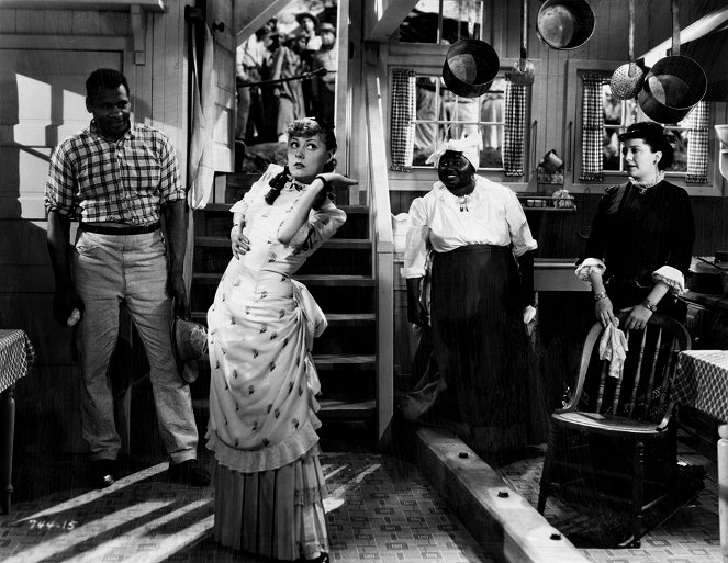 Show Boat - Filmfotos - Paul Robeson, Irene Dunne, Hattie McDaniel, Helen Morgan