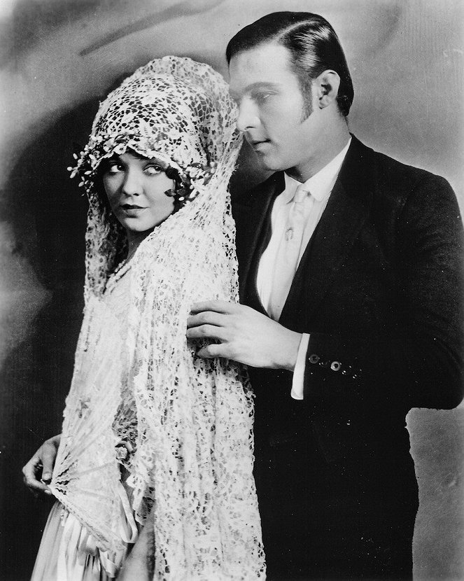 Blood and Sand - Filmfotos - Lila Lee, Rudolph Valentino