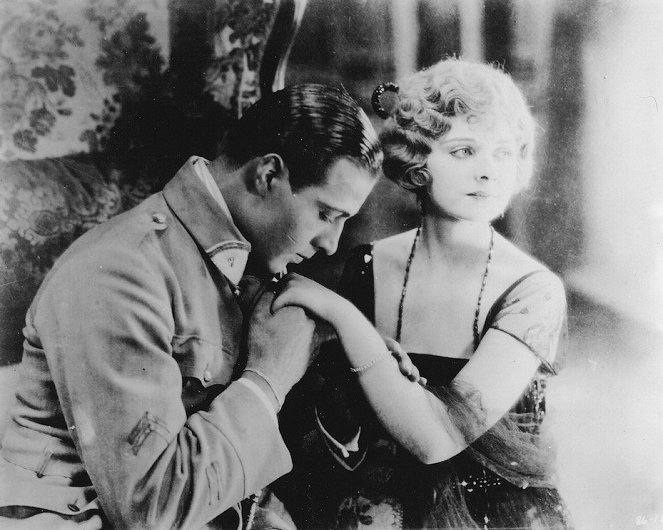 Čtyři příšerní jezdci z Apokalypsy - Z filmu - Rudolph Valentino, Alice Terry