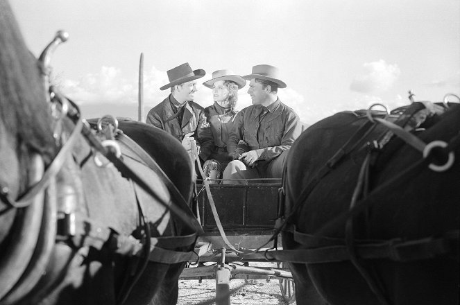 Billy the Kid - Photos - Robert Taylor, Brian Donlevy