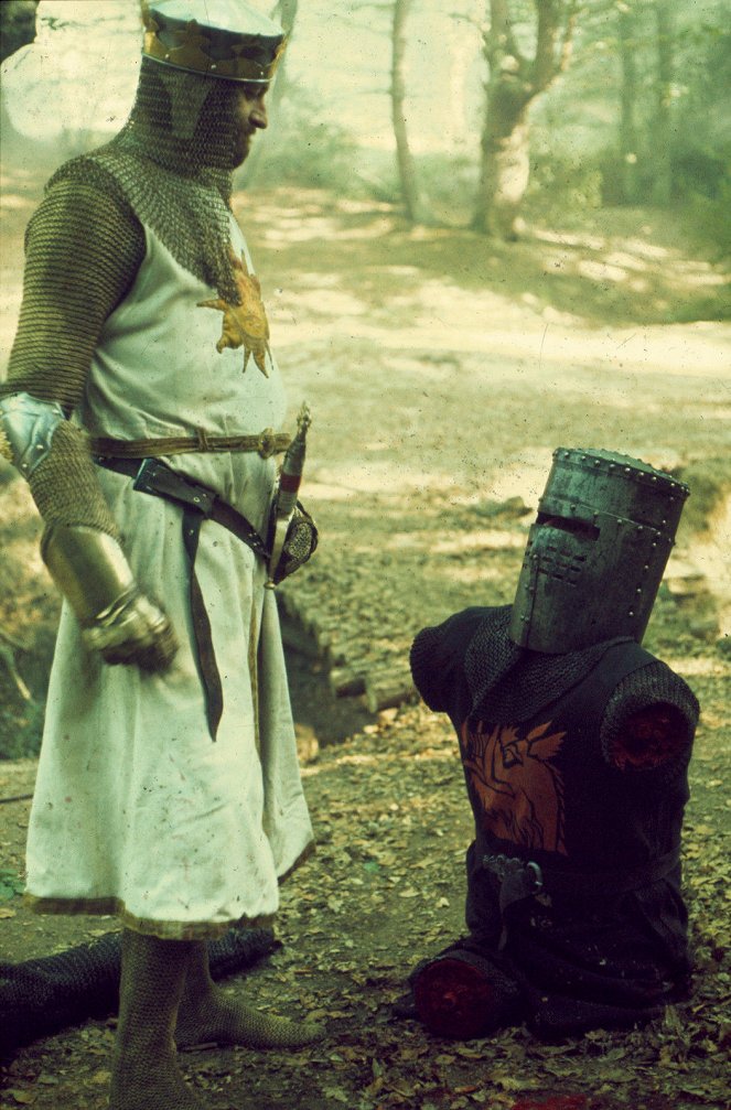 Monty Python a Svätý Grál - Z filmu