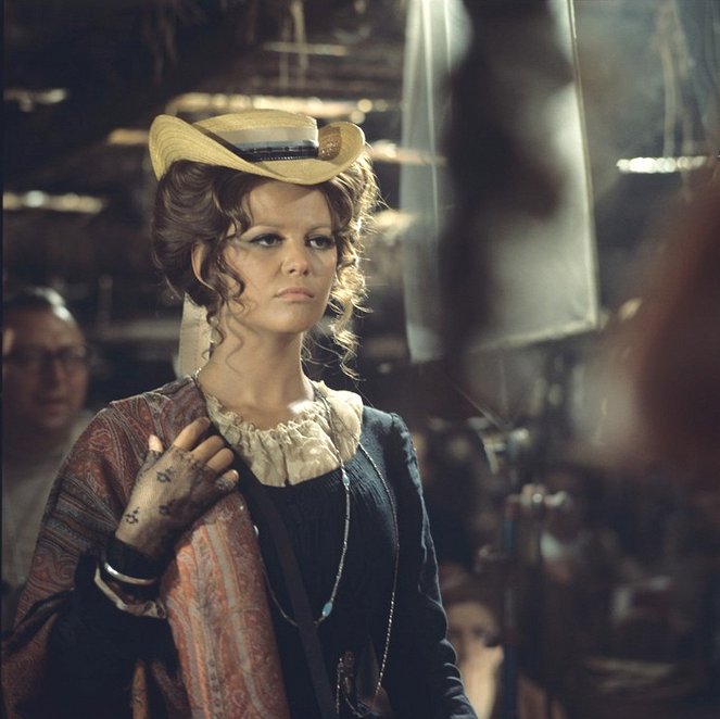 Once Upon a Time in the West - Making of - Claudia Cardinale