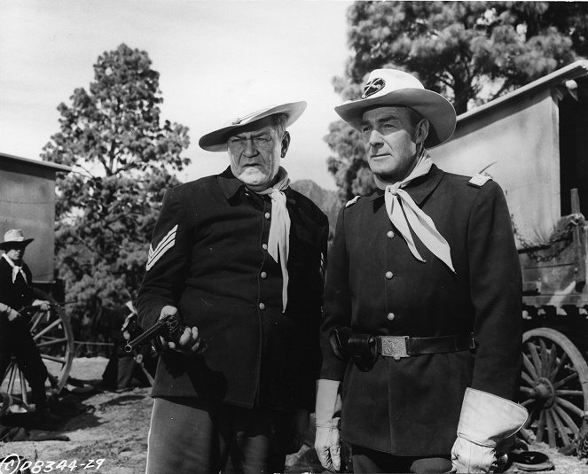 7th Cavalry - Do filme - Jay C. Flippen, Randolph Scott