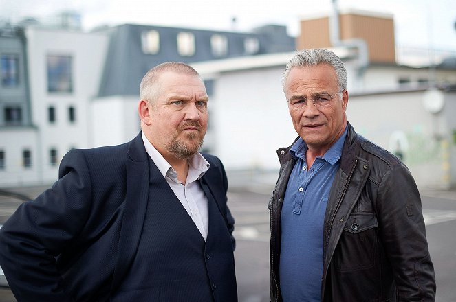 Tatort - Season 44 - Trautes Heim - Photos - Dietmar Bär, Klaus J. Behrendt