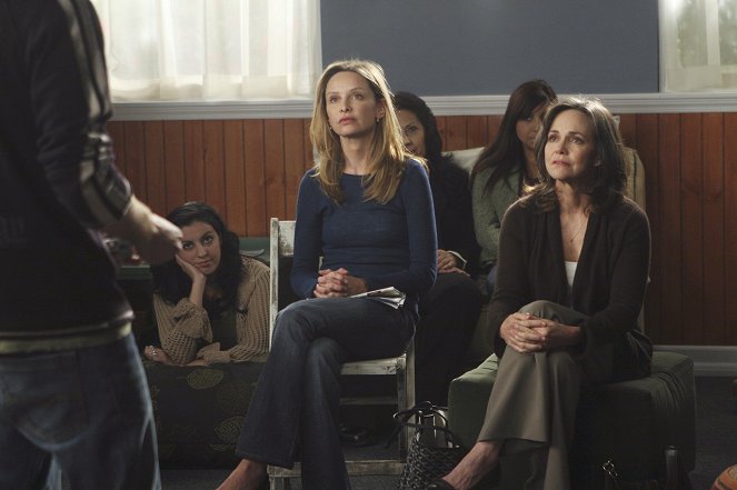 Brothers & Sisters - Family Day - Photos - Calista Flockhart, Sally Field