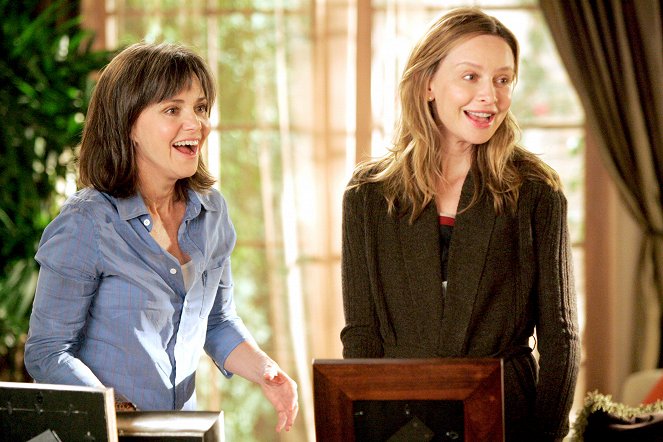 Brothers & Sisters - Two Places - Z filmu - Sally Field, Calista Flockhart