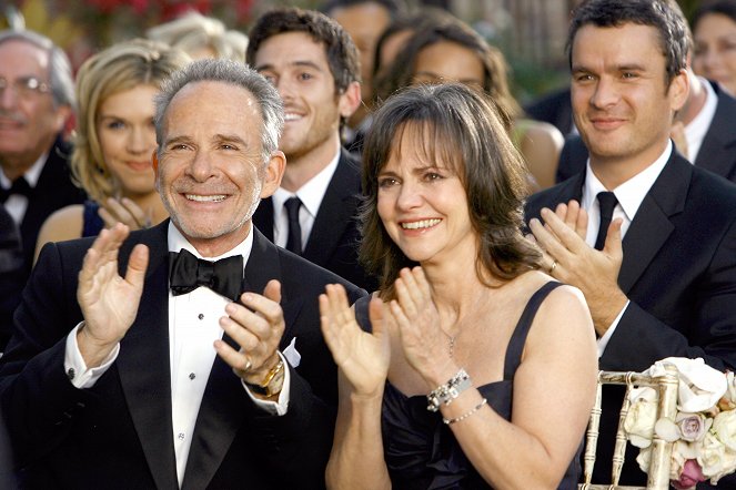 Brothers & Sisters - Le Mariage - Film - Ron Rifkin, Sally Field, Balthazar Getty