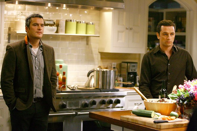 Brothers & Sisters - The Feast of Epiphany - Photos - Balthazar Getty, Matthew Rhys