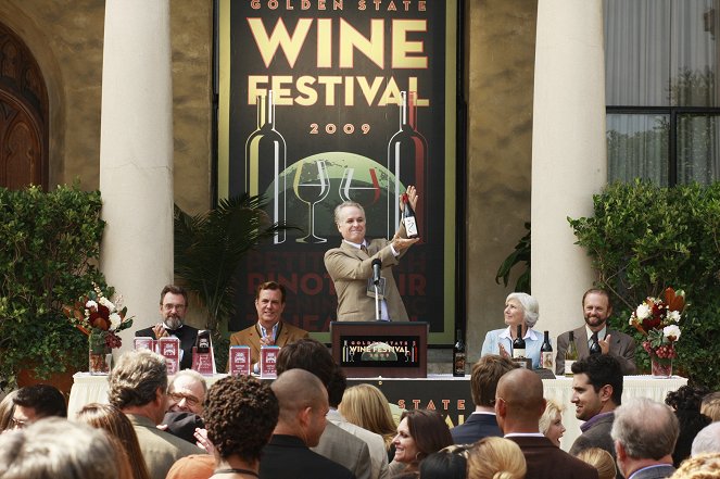 Brothers & Sisters - The Wine Festival - De filmes