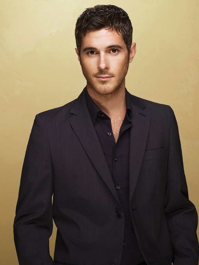 Brothers & Sisters - Promo - Dave Annable