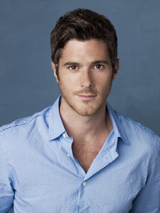 Brothers & Sisters - Promo - Dave Annable