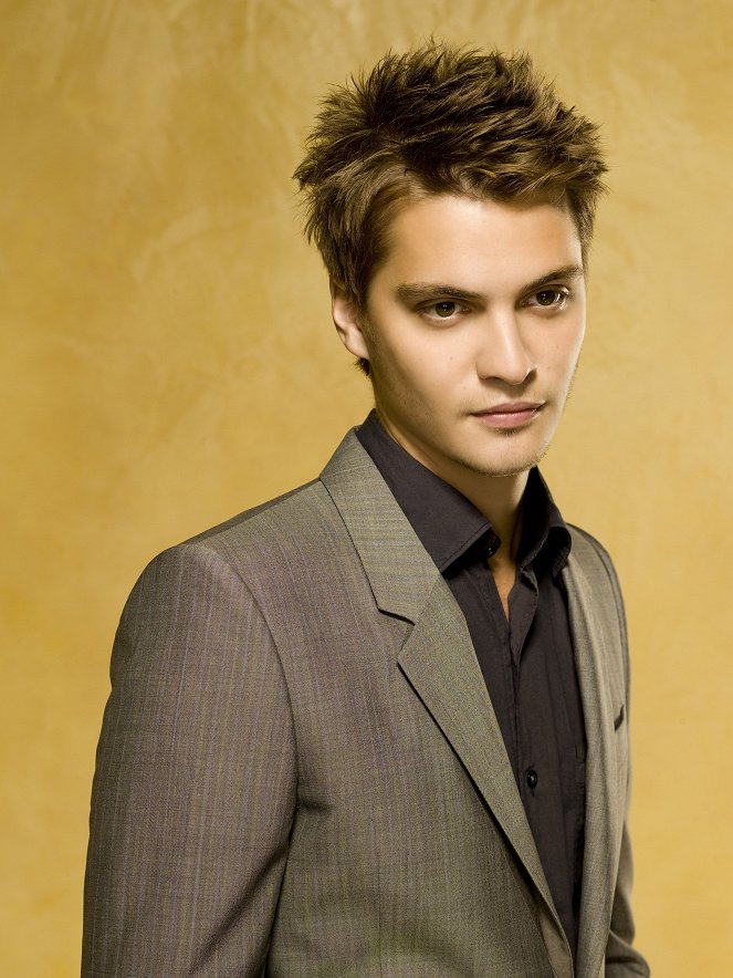 Bratři a sestry - Promo - Luke Grimes