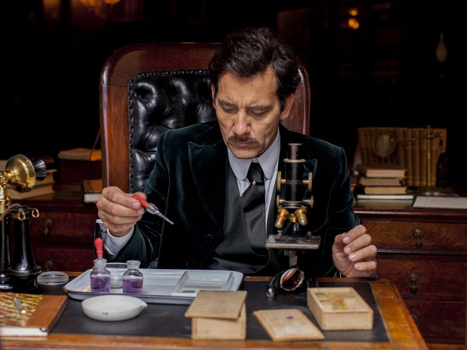 The Knick - The Busy Flea - Photos - Clive Owen