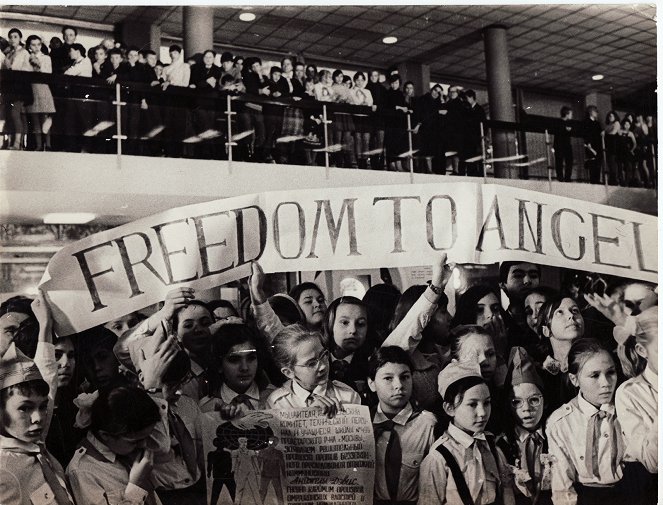 Free Angela and All Political Prisoners - Filmfotos