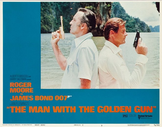 L'Homme au pistolet d'or - Cartes de lobby - Christopher Lee, Roger Moore