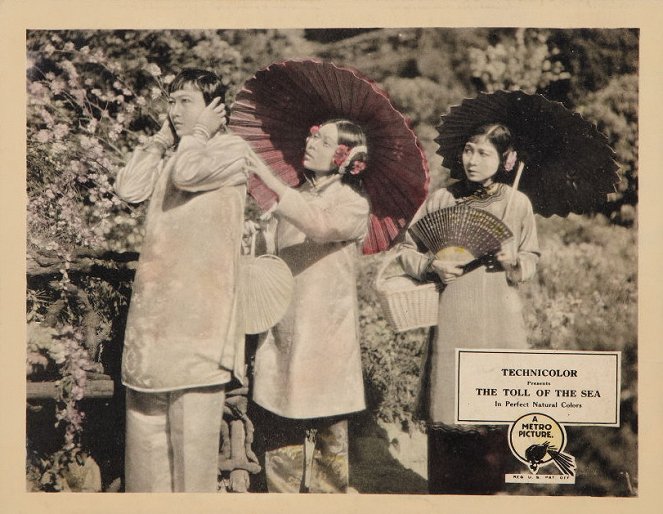 The Toll of the Sea - Fotocromos - Anna May Wong