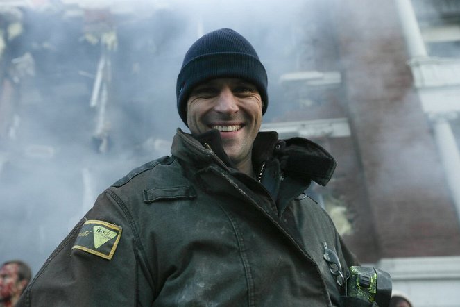 Chicago Fire - A Dark Day - Making of - Jesse Spencer