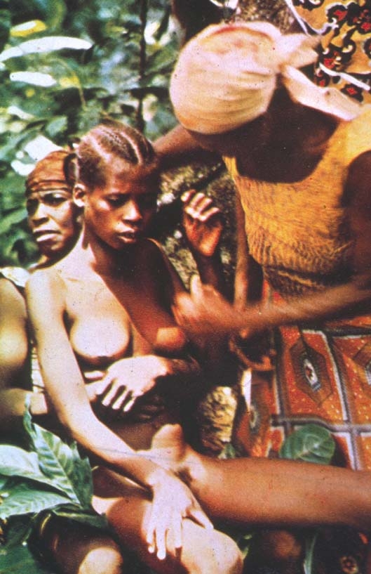 Africa ama - Kuvat elokuvasta