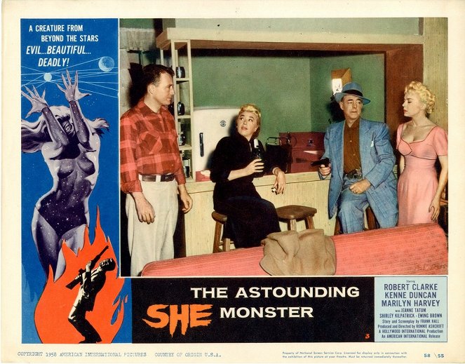 The Astounding She-Monster - Lobby karty