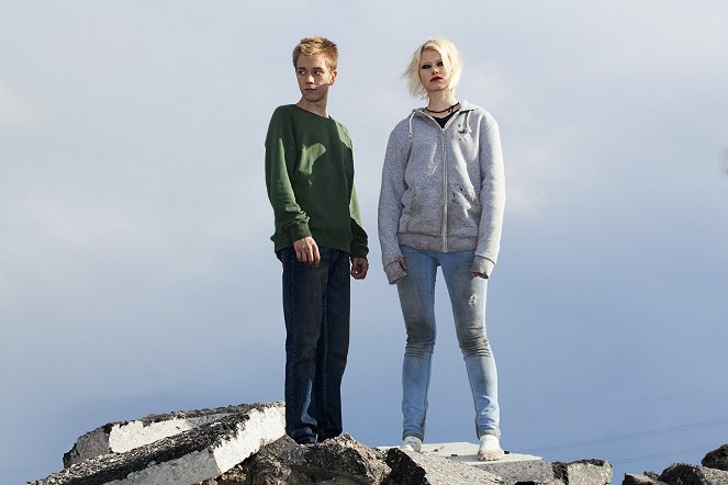 He ovat paenneet - Filmfotos - Teppo Manner, Roosa Söderholm