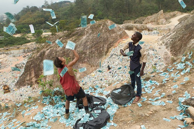 Trash, ladrones de esperanza - De la película - Rickson Tevez, Eduardo Luis
