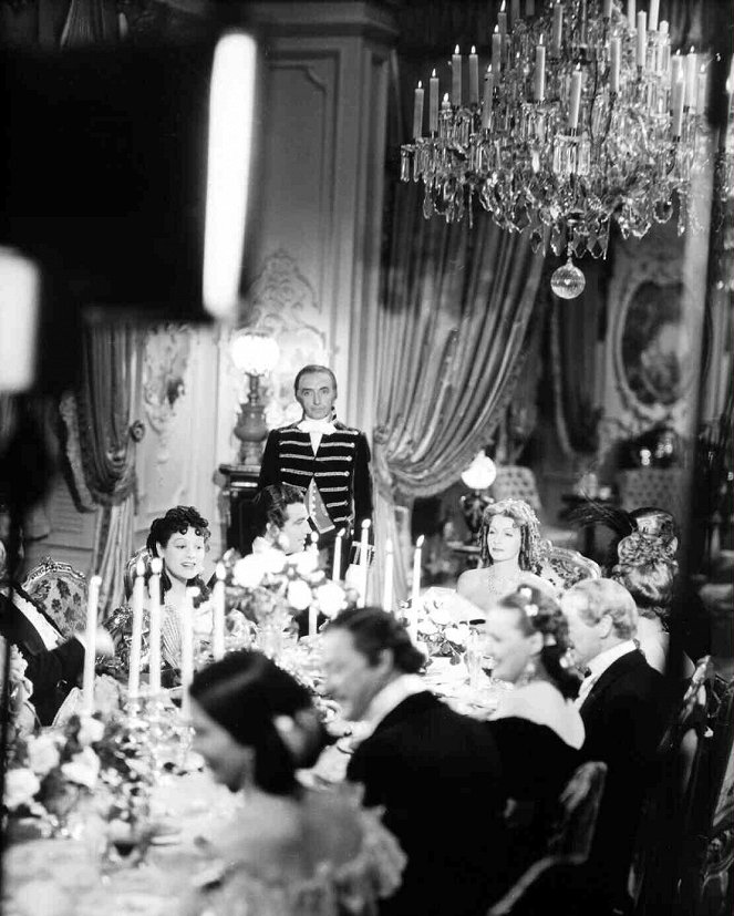 Dáma s kaméliemi - Z natáčení - Lenore Ulric, Robert Taylor, Greta Garbo