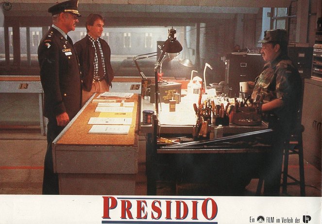 Rikospaikkana Presidio - Mainoskuvat - Sean Connery, Mark Harmon