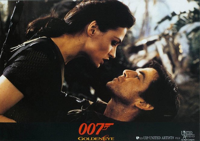 007 ja Kultainen silmä - Mainoskuvat - Famke Janssen, Pierce Brosnan