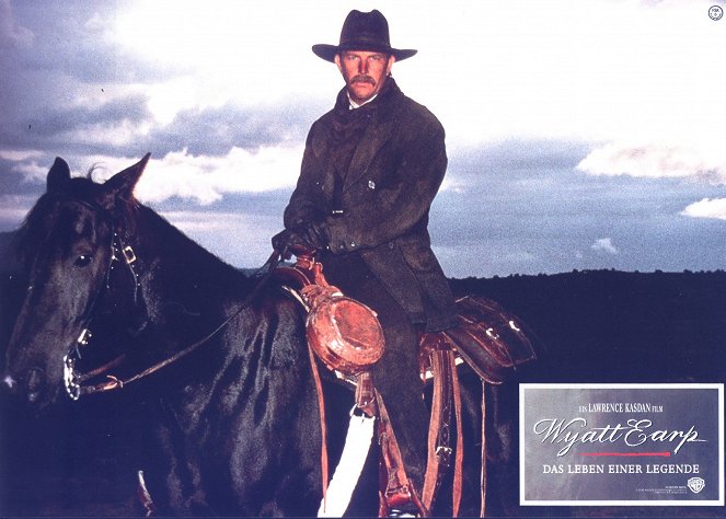 Wyatt Earp - Vitrinfotók - Kevin Costner