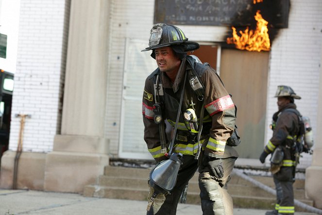 Chicago Fire - Season 3 - Photos - Taylor Kinney