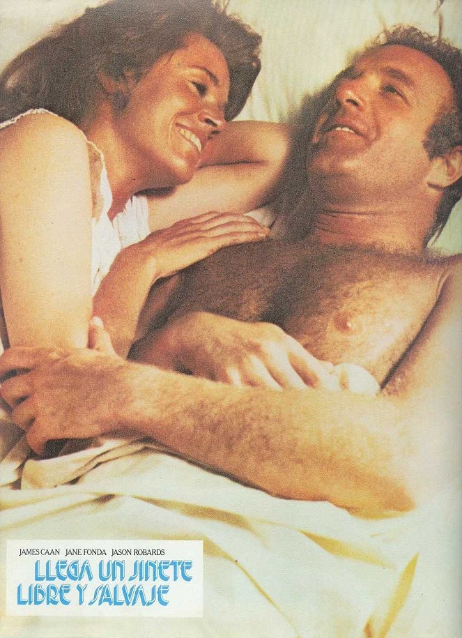 Přijíždí jezdec - Fotosky - Jane Fonda, James Caan