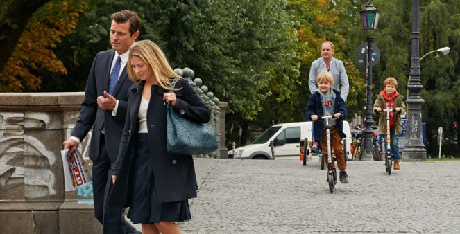 Überleben an der Scheidungsfront - Film - Claes Bang, Valerie Niehaus, Uwe Ochsenknecht