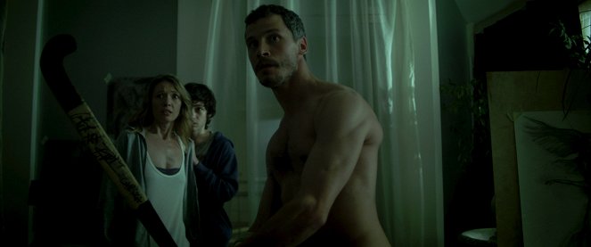 Among the Living - Das Böse ist hier - Filmfotos - Anne Marivin, Nicolas Giraud