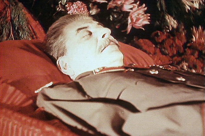 Stalins Tod – Das Ende einer Ära - Kuvat elokuvasta