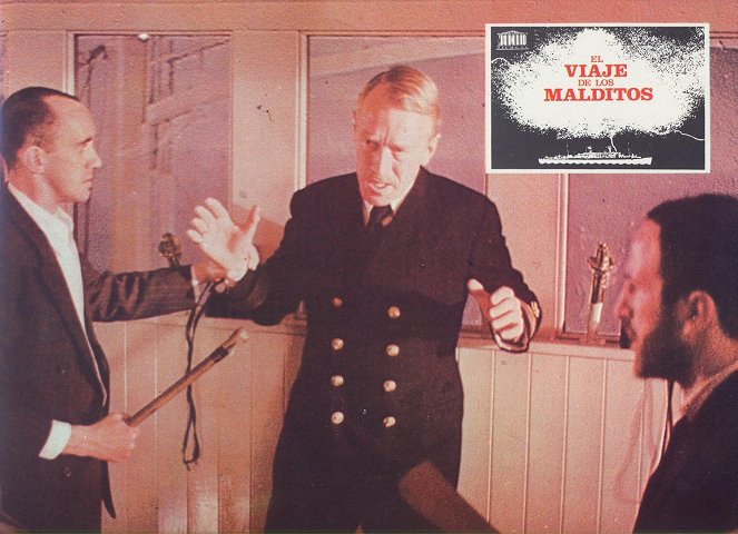 Voyage of the Damned - Lobby Cards - Max von Sydow