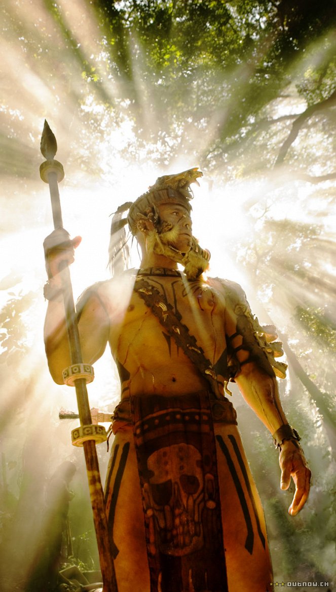 Apocalypto - Werbefoto - Raoul Max Trujillo