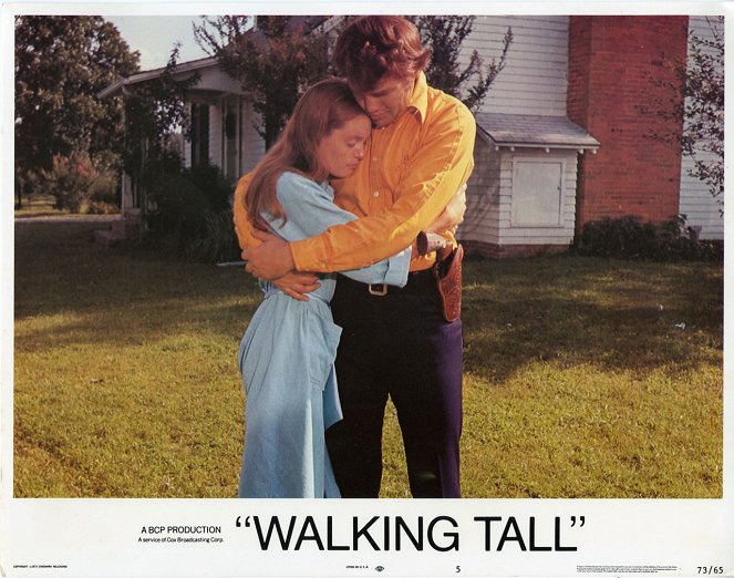 Walking Tall - Lobby karty - Elizabeth Hartman, Joe Don Baker