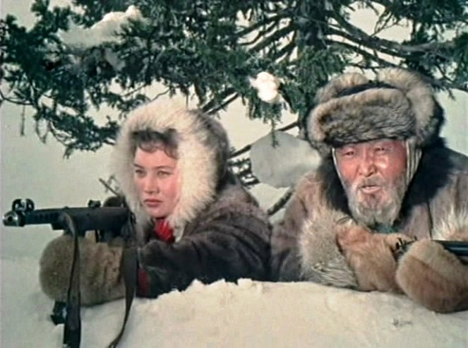 Sledy na snegu - Z filmu - Evgeniya Ten