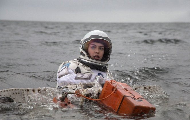 Interstellar - Photos - Anne Hathaway