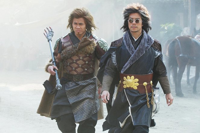 The Man with the Iron Fists - Filmfotos - Cung Le, Byron Mann