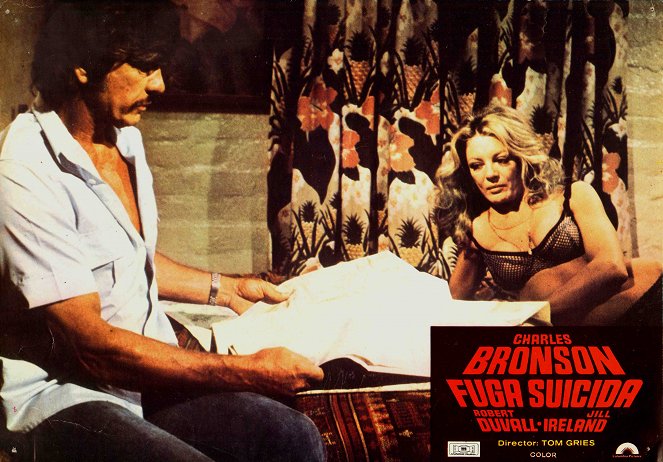 Breakout - Lobby Cards - Charles Bronson